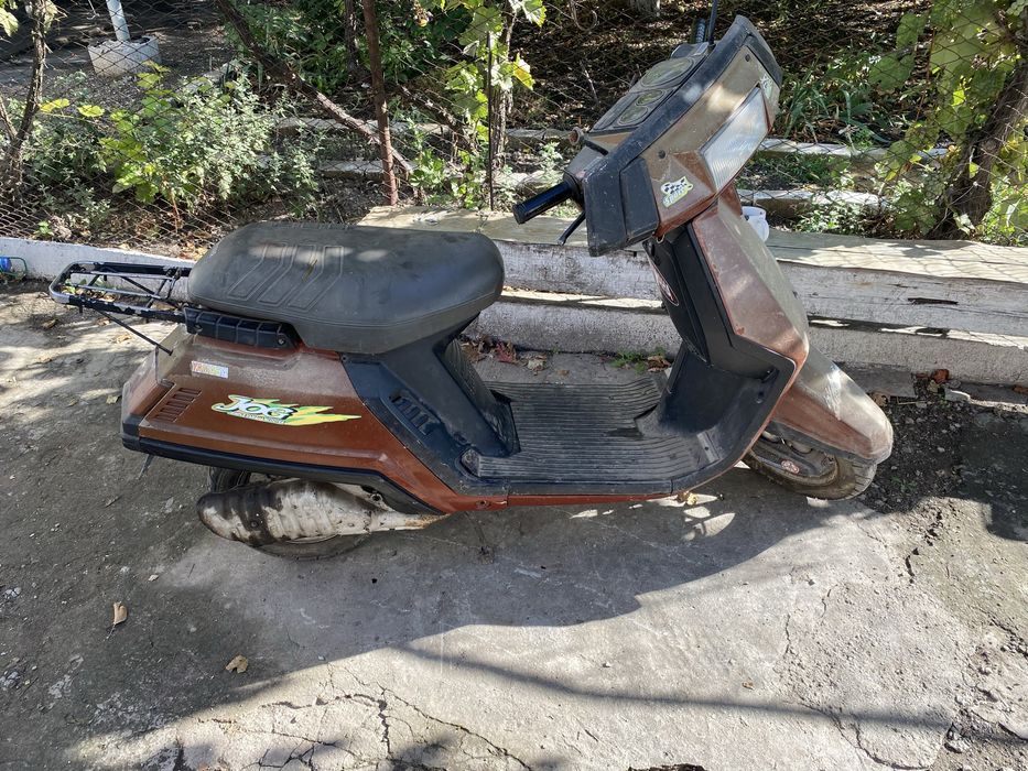 Продам скутер Yamaha Jog/Active