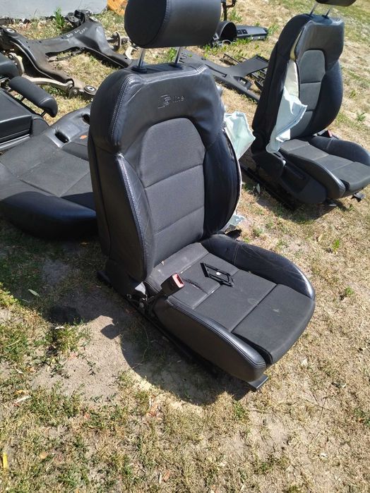 fotele skorzane skora  siedzenia a4 b6 b7 s-line avant kombi