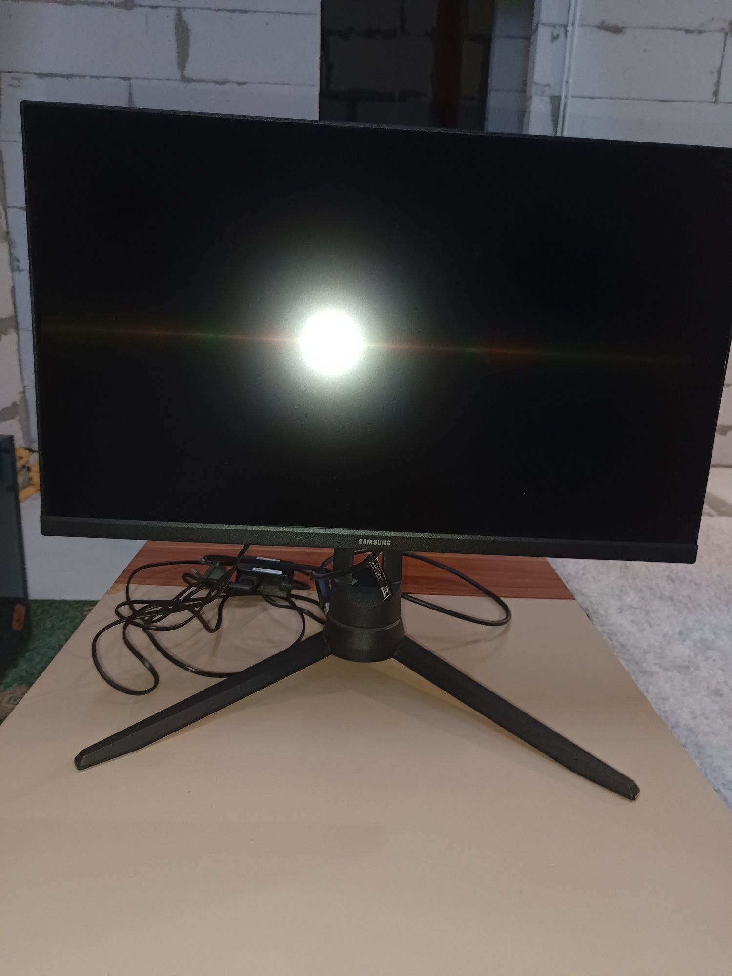 Монитор samsung 5000 гривень