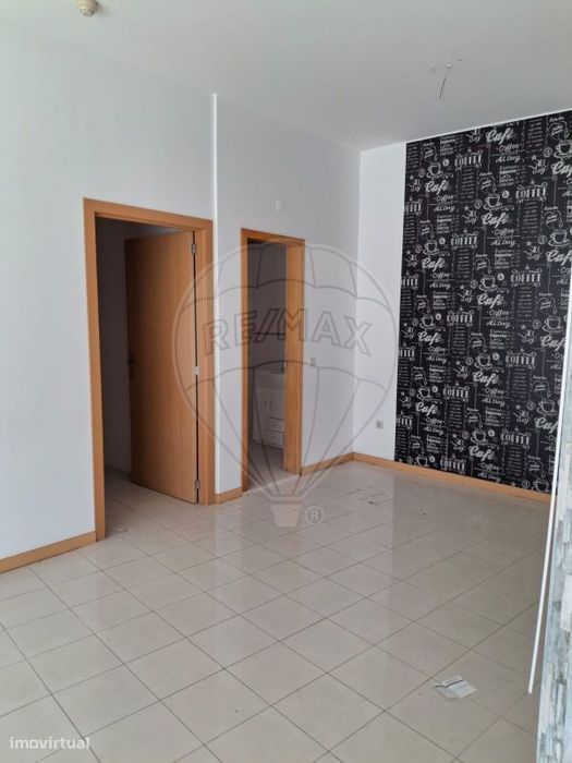 Loja  para arrendamento