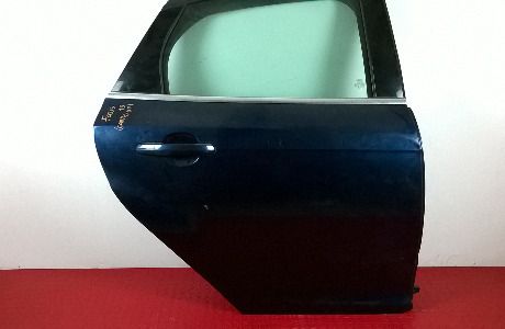 Porta Trás Dto - 1885270 - FORD FOCUS III três volumes