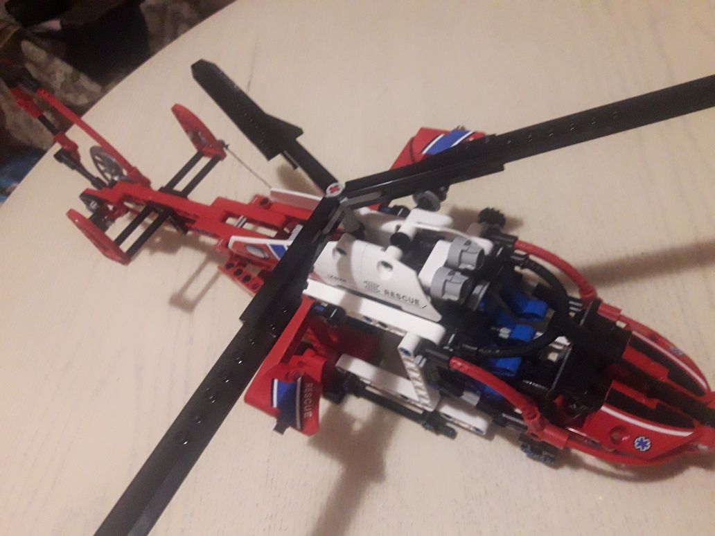 Technic Lego 8081, Lego technic 8068