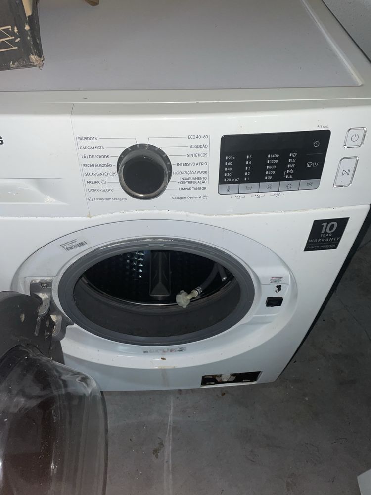 Máquina de lavar roupa 8kg