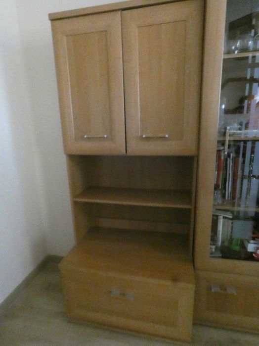 Meblościanka mała plus szafka pod telewizor