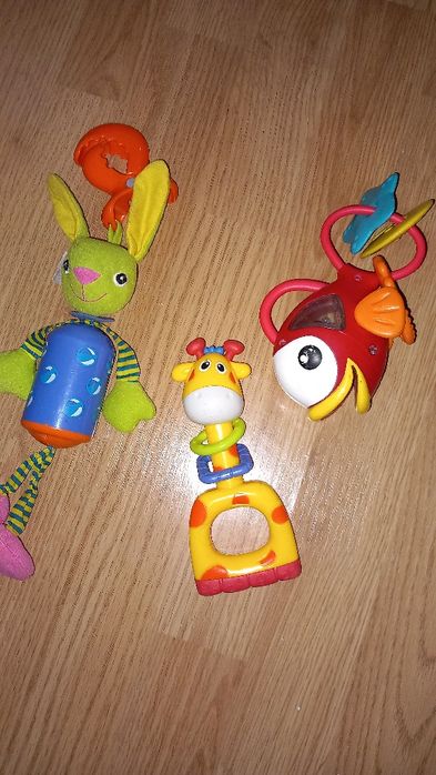 Іграшки, погремушки
