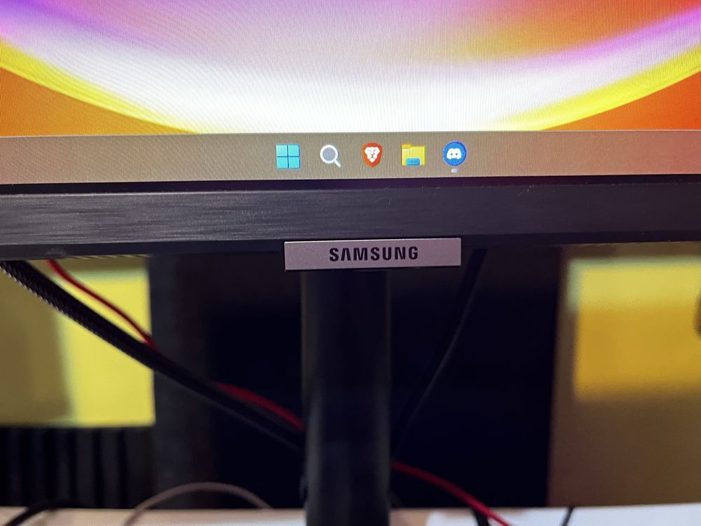 Монітор IPS Samsung S6 2k 75hz