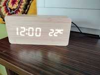 Elektroniczny zegarek pokojowy z termometrem