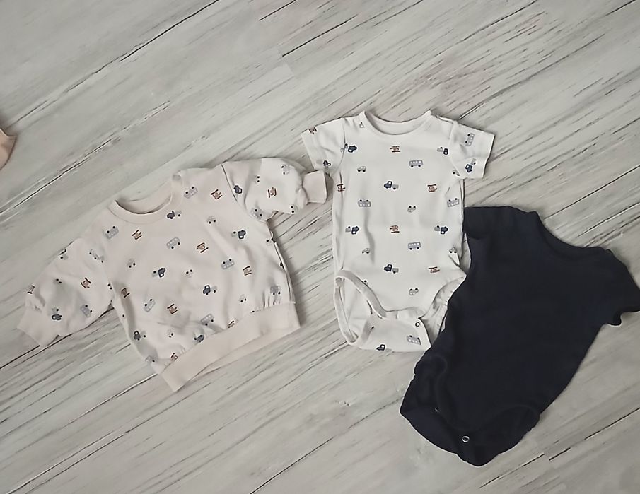 Body niemowlęce chłopiec r.56