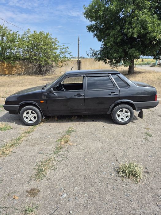 Продам ваз 21099