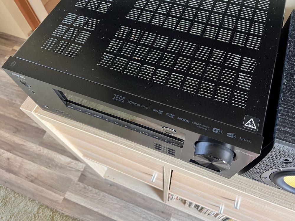 Amplituner Onkyo TX-NR6100 Dolby Atmos