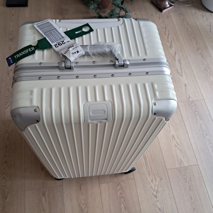 Walizka bagaż rejestrowany / zamek jak Samsonite Rimowa - perłowa