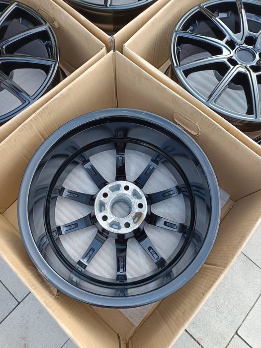 #RC1 Alufelgi R17 5x112 ET30 Audi VW Seat Skoda Mercedes Mini BMW