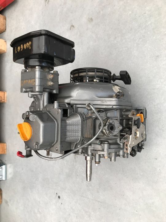 SILNIK YANMAR L70 AE 2700zł netto