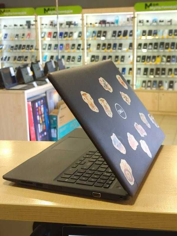 Ноутбук Dell latitude 3590