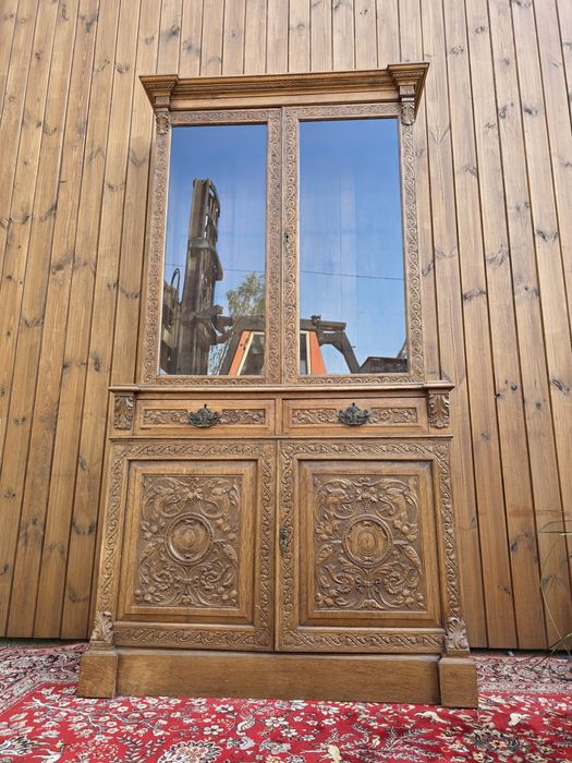 Neorenesansowy rzeźbiony kredens witryna jasna dąb #1932 Stylowy Węgró