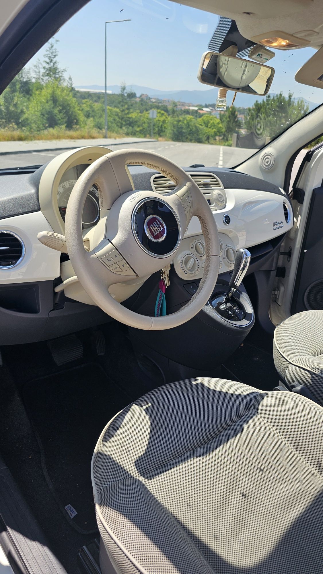 Fiat 500 1.2 LOUNGE automático 2011