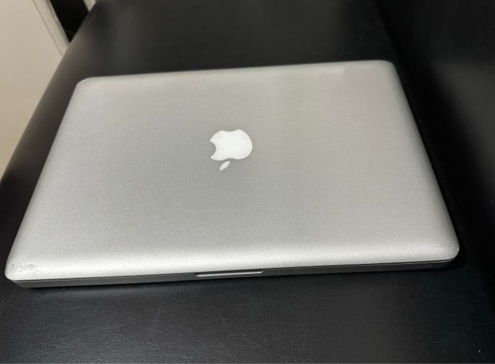 Apple MacBook Pro 13