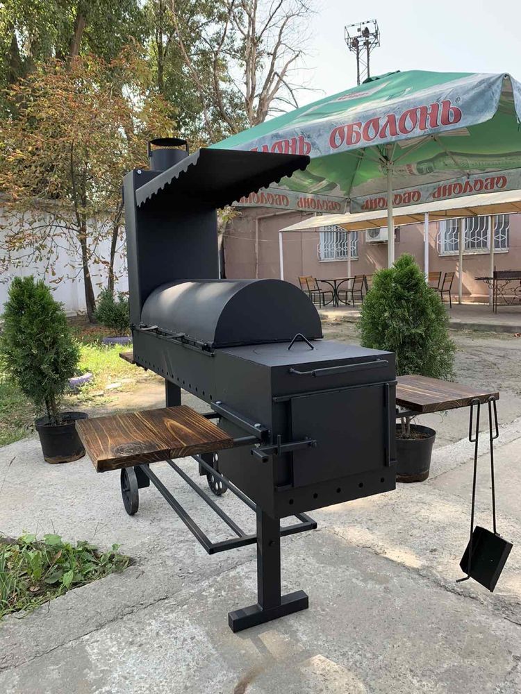 Мангал с коптильней