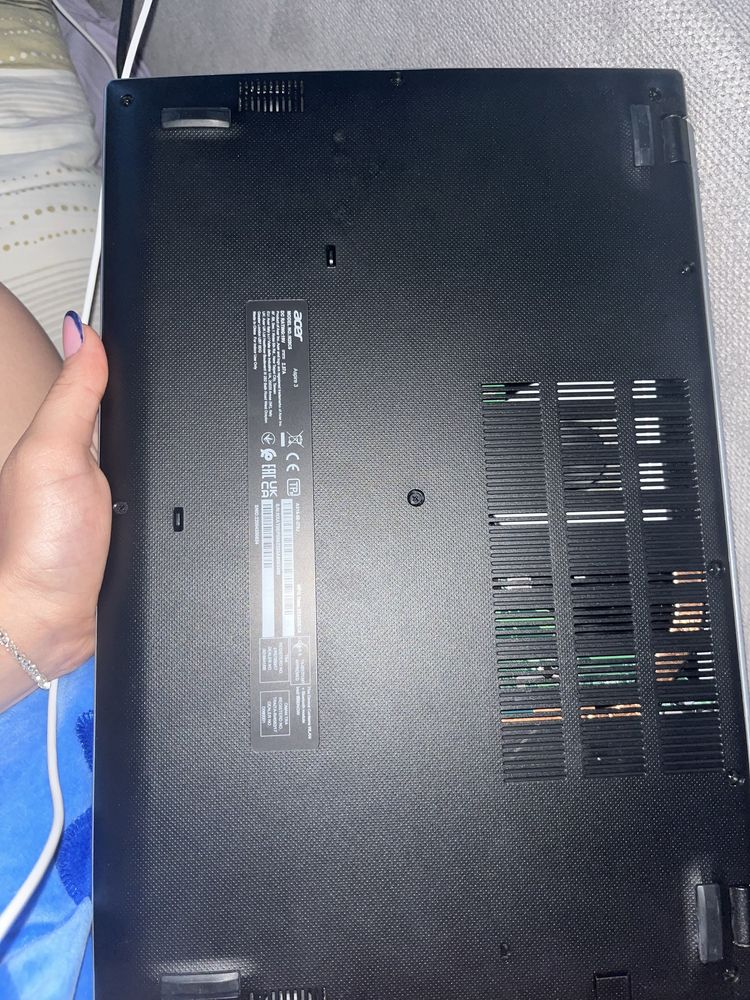 !PILNE! sprzedam laptopa acer aspire 3