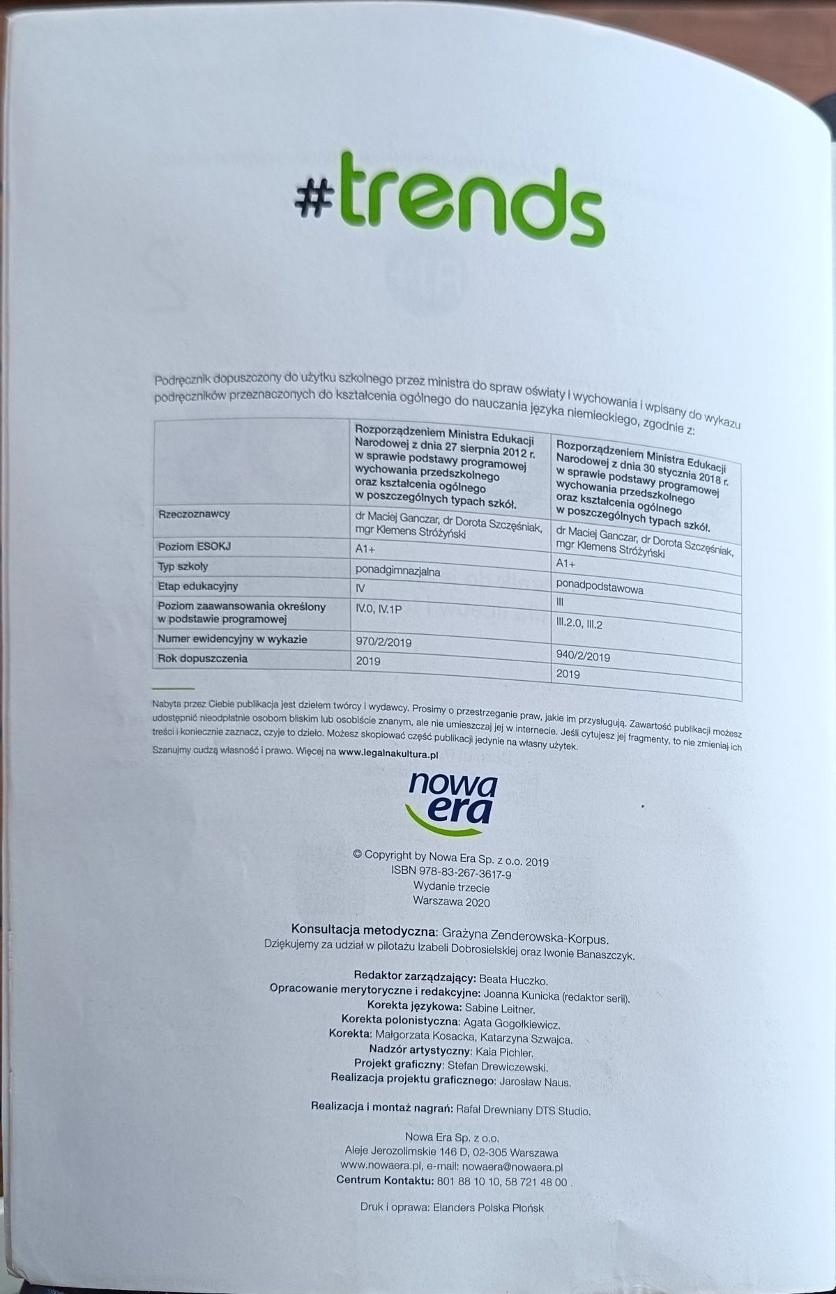 Zestaw podręcznik oraz zeszyt ćwiczeń do języka niemieckiego 2 A1+