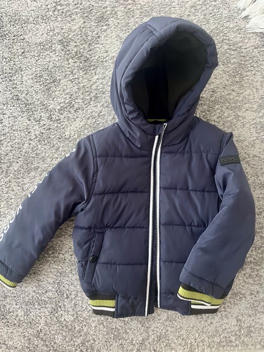 Blusao Micahel Kors 3 anos acolchoado