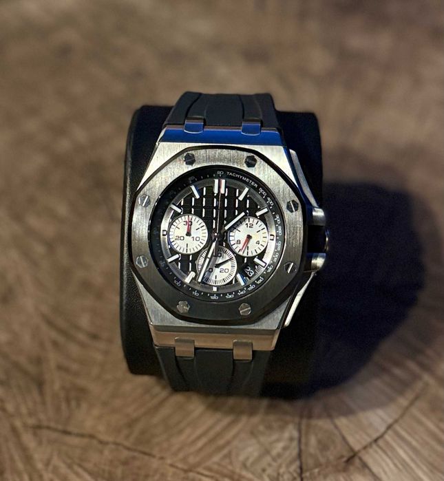 Relógio Suíço Royal King Jules Louis Edward - 42mm - Preto