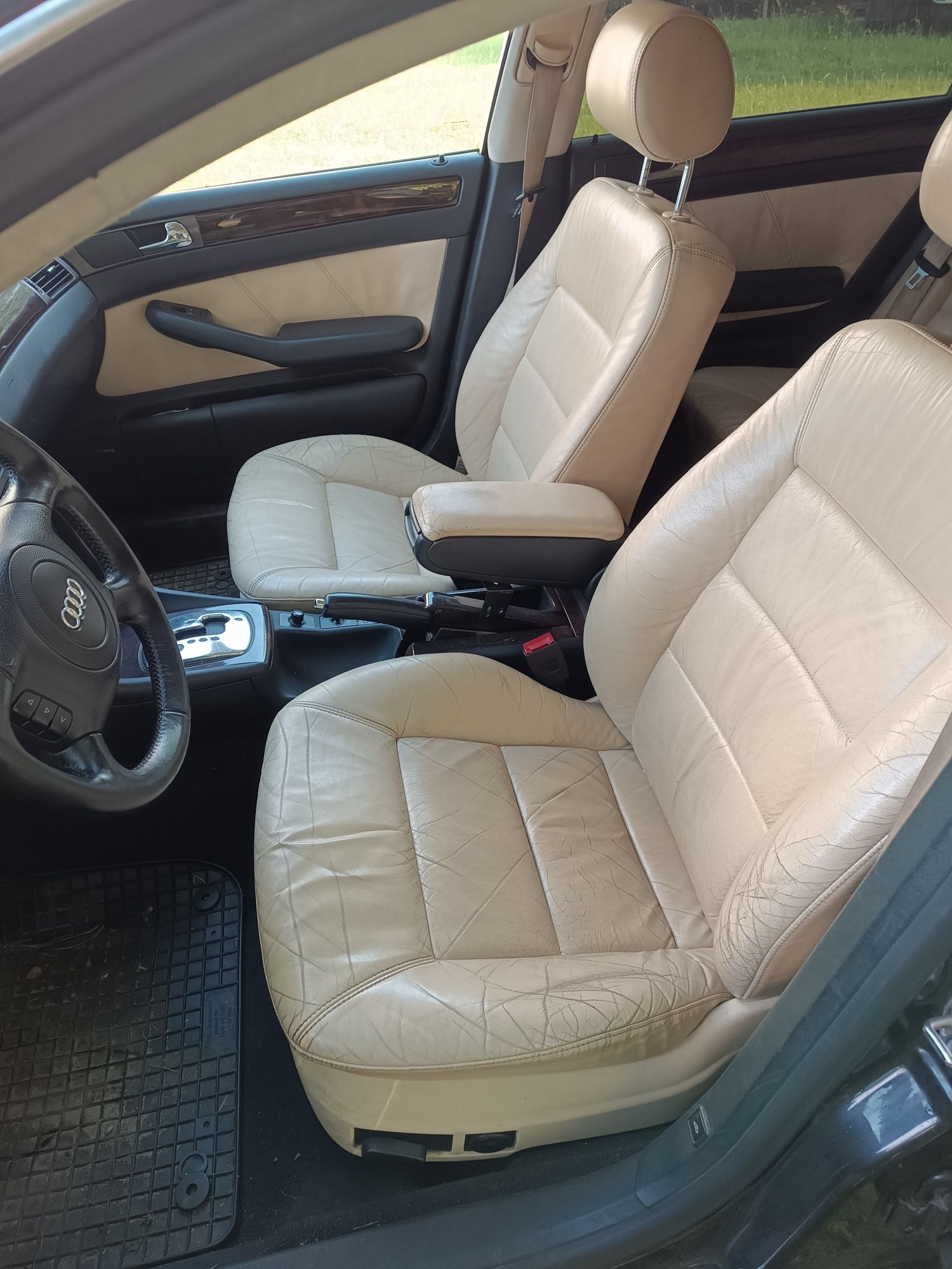 Audi A6 C5 2.8 V6 LPG automat