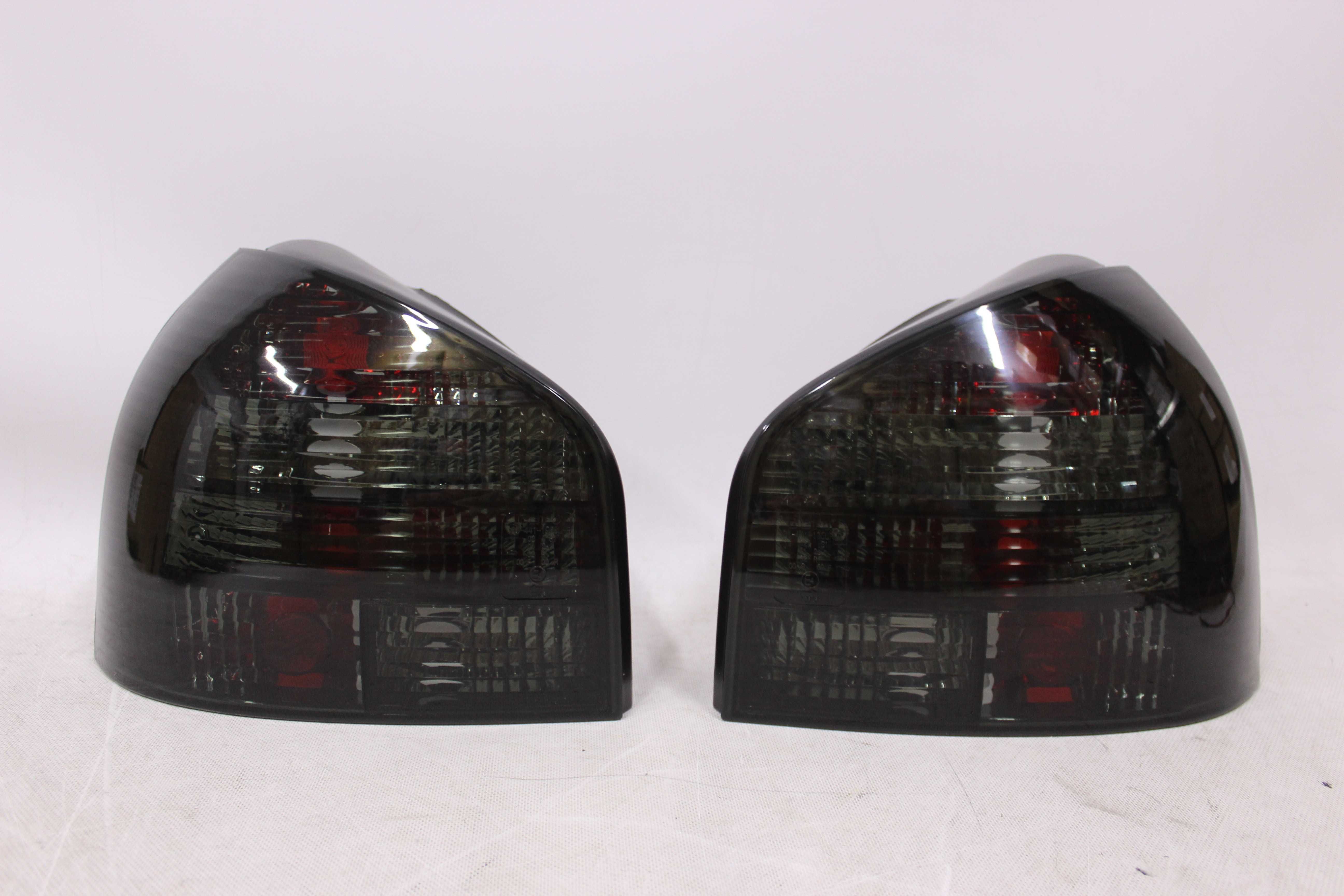 Lampy światła tył tylne Audi A3 8L 96-00 BLACK SMOKE Tuning NOWE