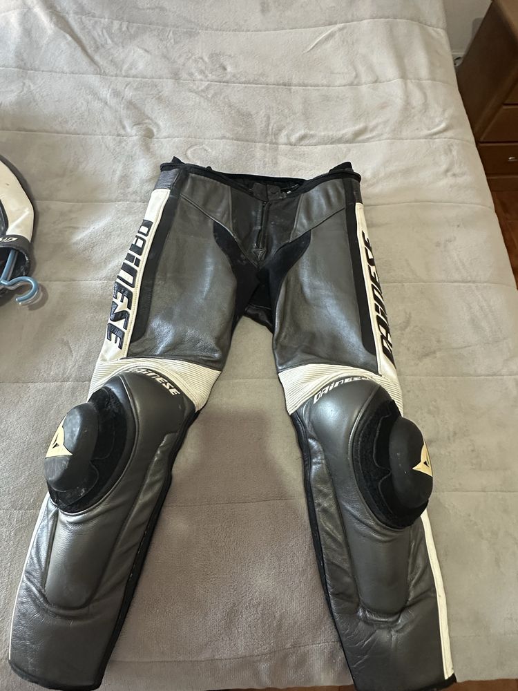 Fato Dainese tamanho 52
