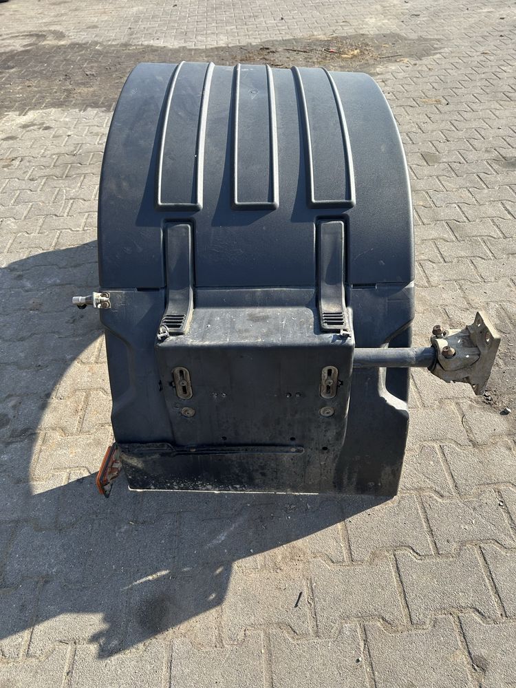 Błotnik Nadkole Wspornik lampa tył Tylny lewy komplet Volvo Fh FMX