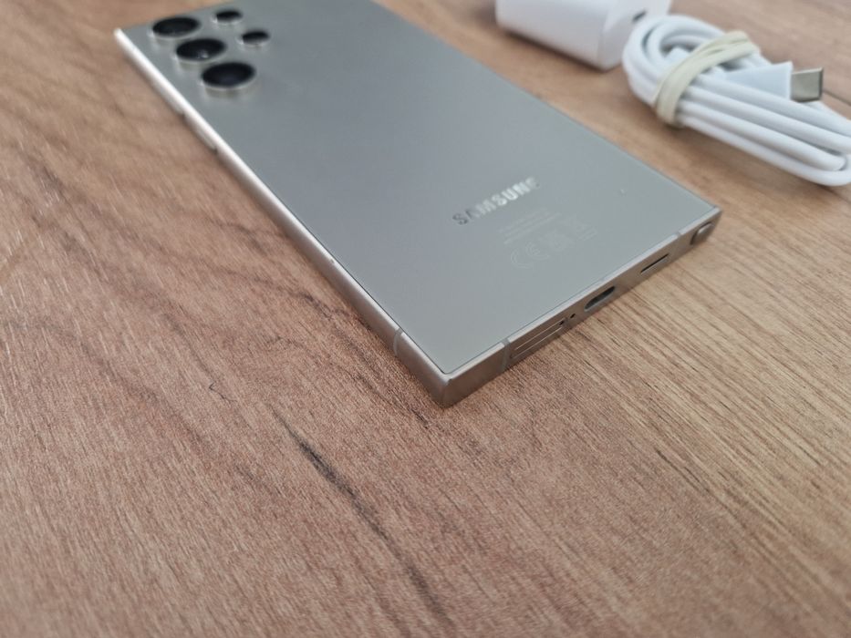 Smartfon Samsung s24 Ultra 12/1000gb 1tb Brak BLOKAD Gwarancja ZESTAW
