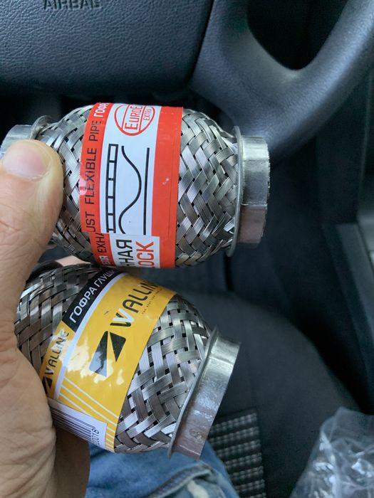 Гофра глушника нова