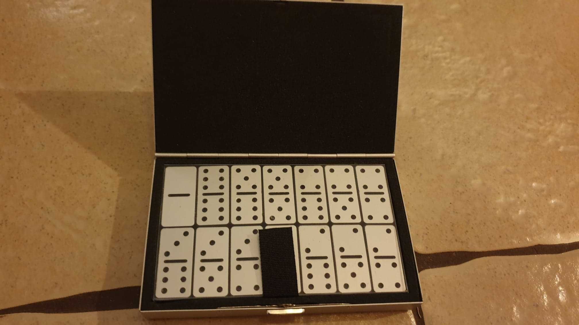 Gry, karty, domino, sudoku