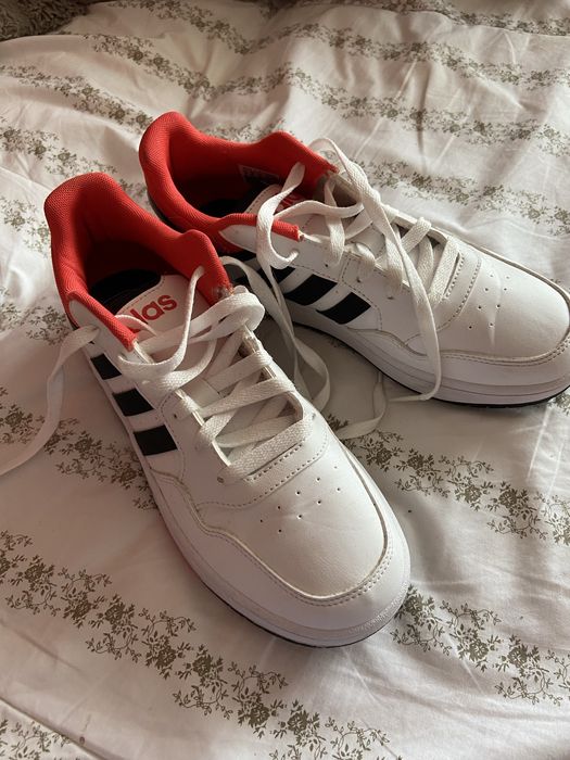 Buty adidas hoops