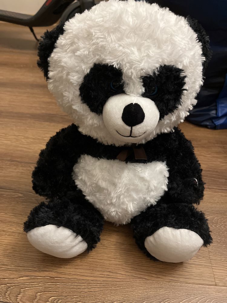 Pluszak Panda grajaca