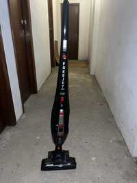 Aspirador vertical Hoover FREEJET EVO