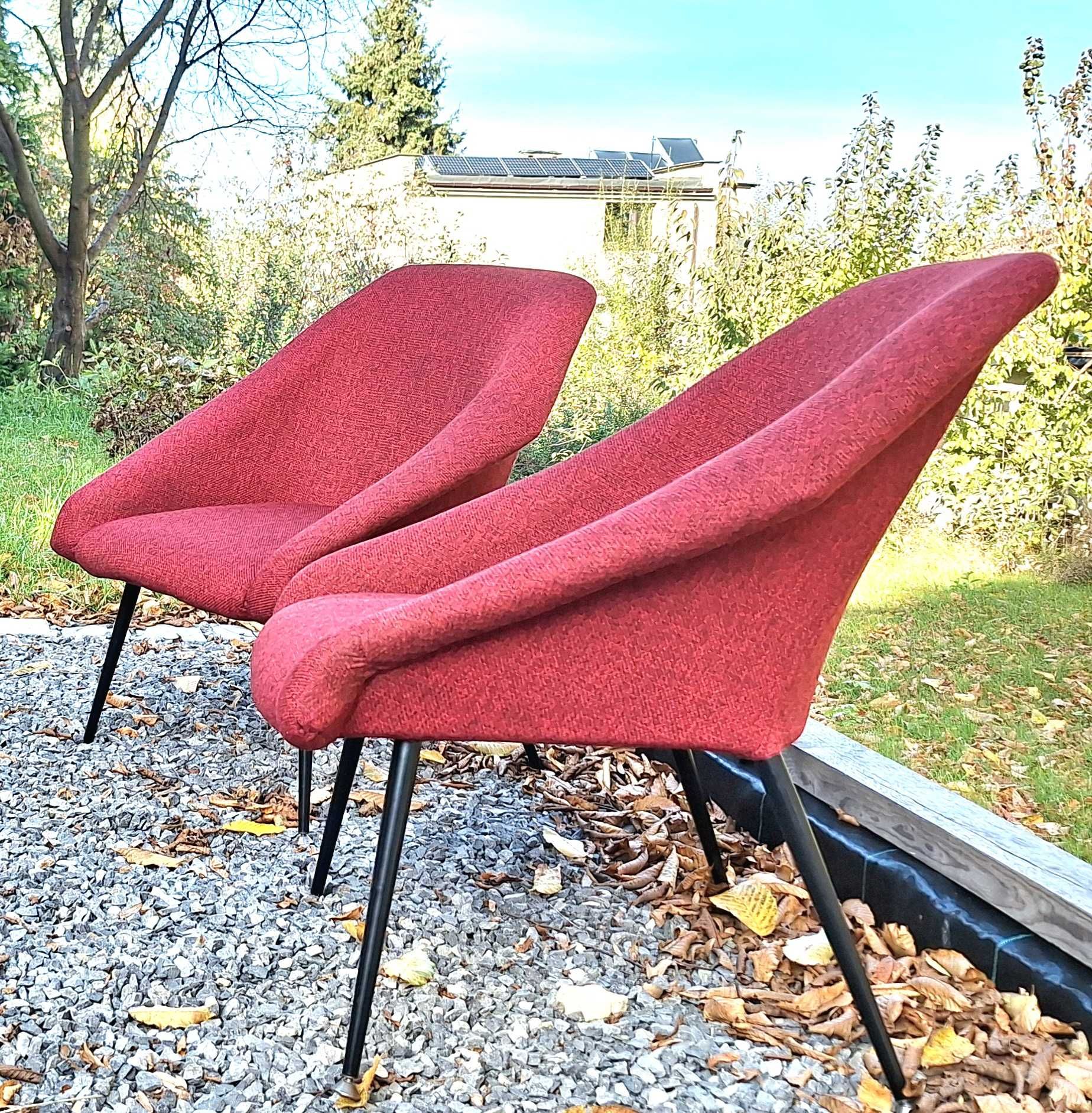 Fotele model Ewa, z orginalną tapicerką w idealnym stanie, lata 60-70