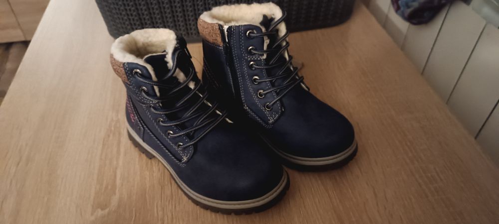 Trzewiki zimowe na zamek nowe.