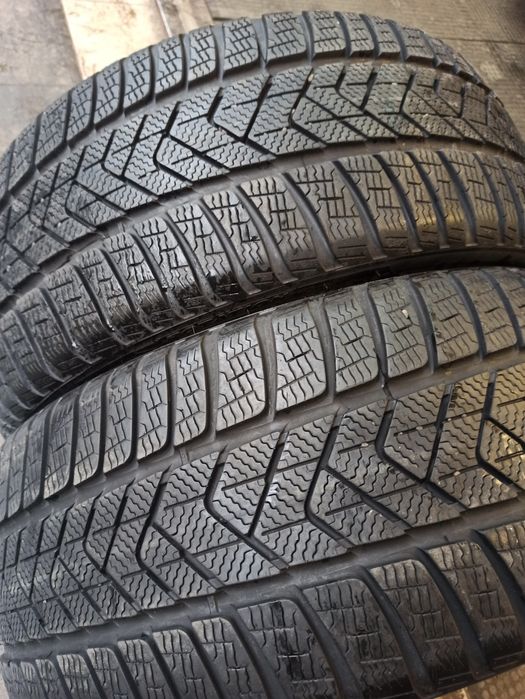 Зимняя резина ПАРА 235/35 R20 Pirelli Sottozero 3