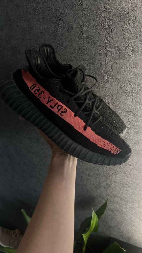Кросівки Adidas Yeezy boost 350 41.5 (26.5см) оригінал