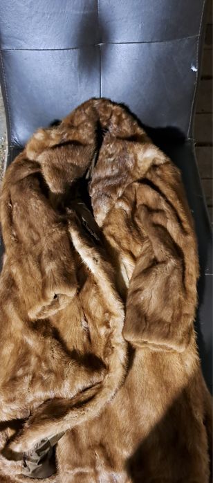 Ekskluzywny vintage płaszcz z naturalnego futra