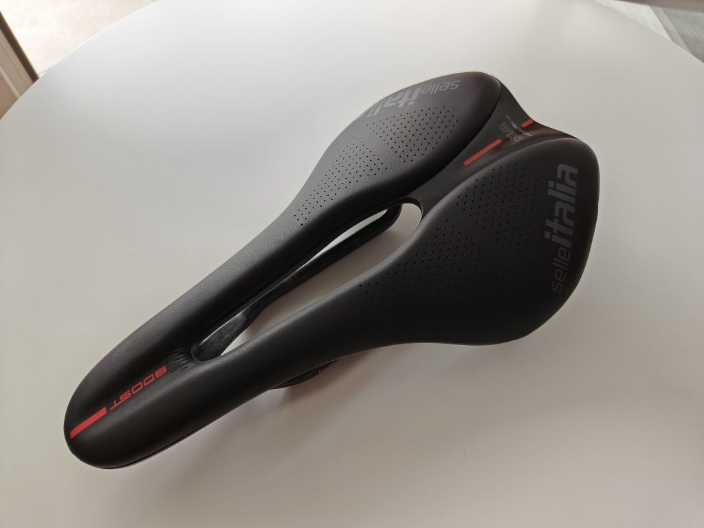 Siodełko Selle Italia Novus Evo Boost Kit Carbonio Superflow (145 mm)
