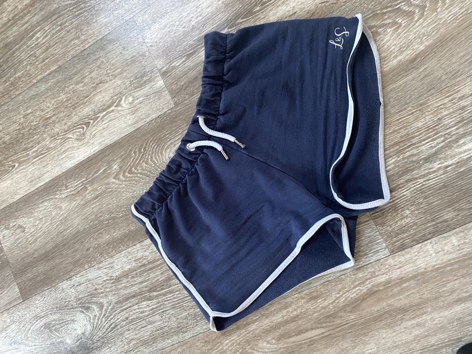 Spodenki dresowe szorty sportowe krótkie spodnie materiałowe