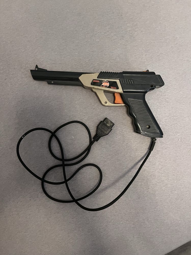 Pistolet do gier do telewizora Pegasus