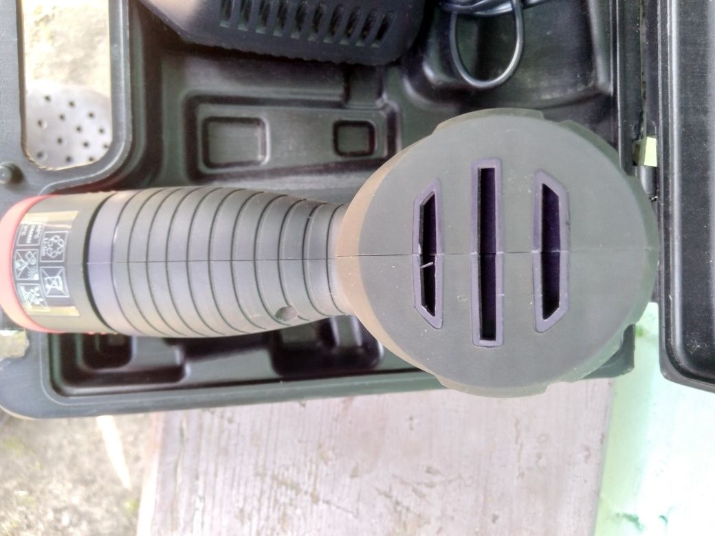 Шуруповерт Sparky 10,8 v.