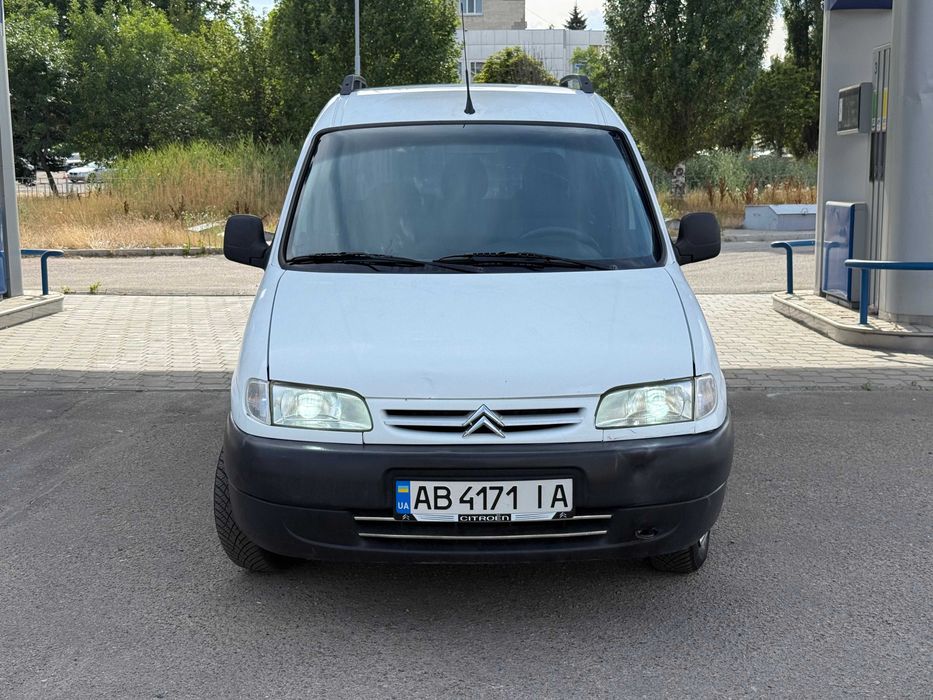 Продам CITROEN Berlingo 1.9d груз-пас 2000р