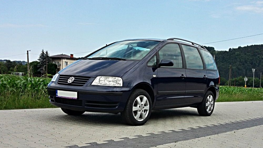 Volkswagen Sharan najem na wynajem 7 osób wakacje weekendy