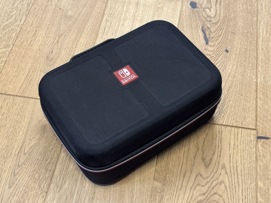 Duży box pokrowiec case walizka na Nintendo Switch i OLED