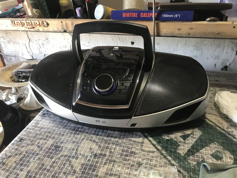 Бумбокс магнитолa LG SB 74