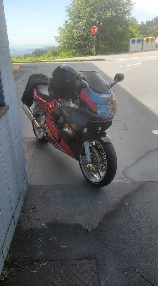 Vendo CBR 600 F 45.000km